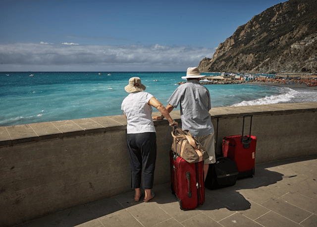 Holidays Traveling Tips