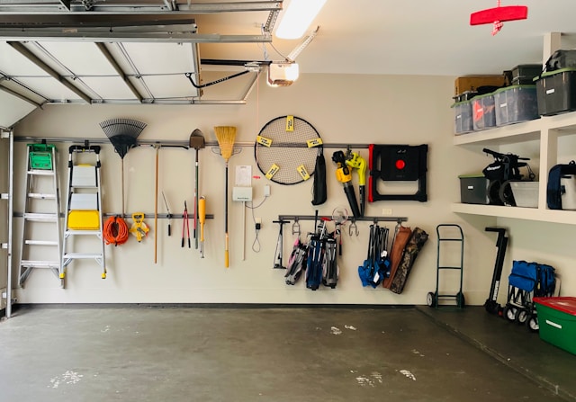 How to Organize Garage