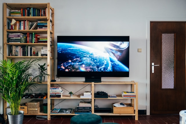 Mount TV Without Wires Showing